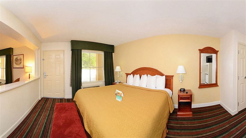 Imagen de la habitación del Hotel Quality Inn and Suites Biltmore East. Foto 3