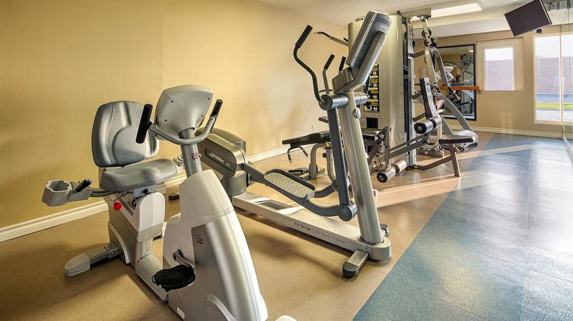 Imagen de los interiores del Hotel Quality Inn and Suites, Brampton. Foto 12