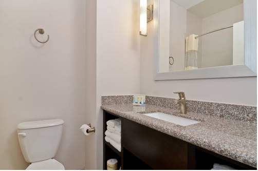 Imagen de la habitación del Hotel Quality Inn and Suites Bryan. Foto 5