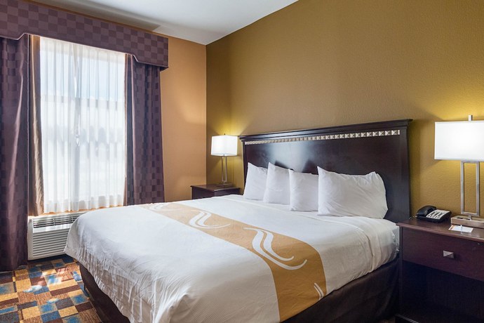Imagen de la habitación del Hotel Quality Inn and Suites, Buda . Foto 4