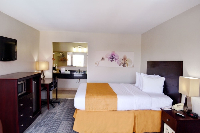 Imagen de la habitación del Hotel Quality Inn and Suites By The Parks. Foto 12