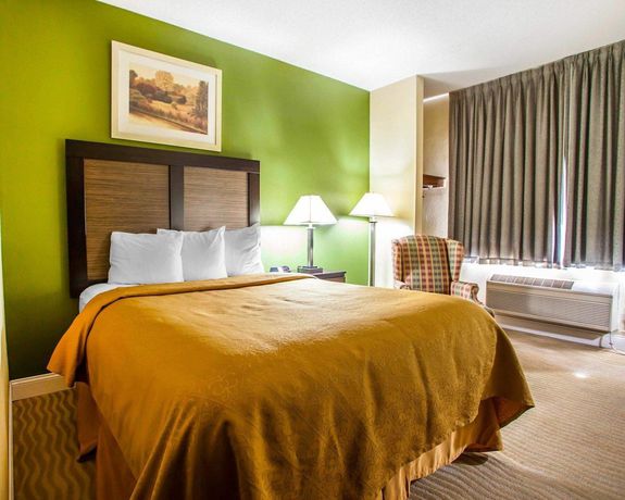 Imagen de la habitación del Hotel Quality Inn and Suites, CHAMPAIGN. Foto 3