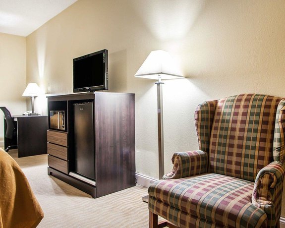 Imagen de la habitación del Hotel Quality Inn and Suites, CHAMPAIGN. Foto 4