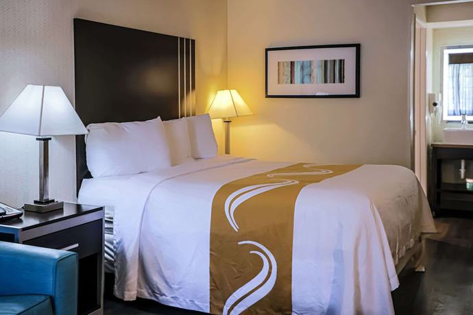 Imagen de la habitación del Hotel Quality Inn and Suites Camarillo - Oxnard. Foto 6