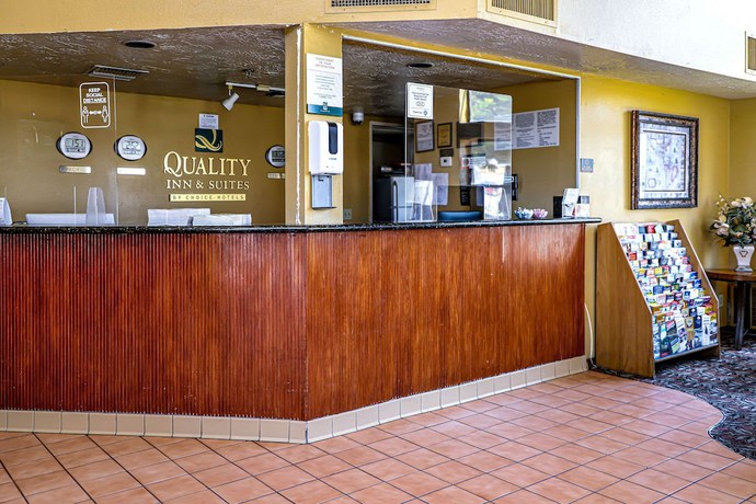 Imagen de los interiores del Hotel Quality Inn and Suites Camarillo - Oxnard. Foto 18
