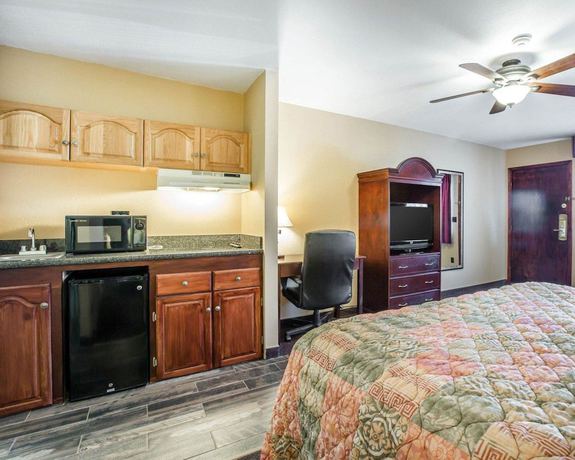 Imagen de la habitación del Hotel Quality Inn and Suites Cameron Park Shingle Springs. Foto 13