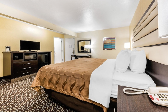 Imagen de la habitación del Hotel Quality Inn and Suites Capitola By The Sea. Foto 10