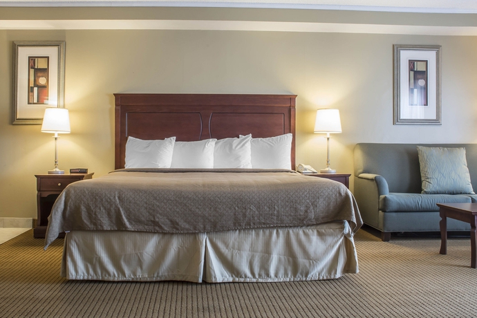 Imagen de la habitación del Hotel Quality Inn and Suites, Cataratas del Niagara. Foto 8