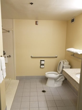 Imagen de la habitación del Hotel Quality Inn and Suites, Charleston. Foto 12