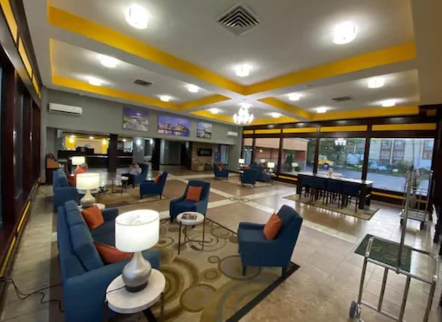 Imagen de los interiores del Hotel Quality Inn and Suites, Chattanooga. Foto 17