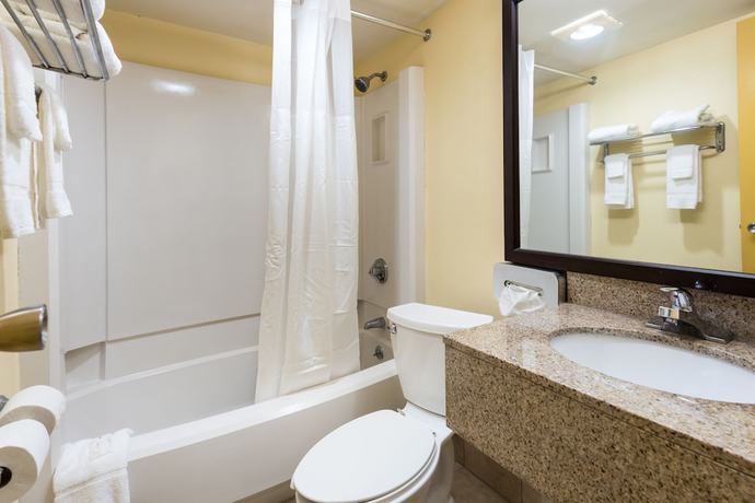 Imagen de la habitación del Hotel Quality Inn and Suites, Cincinnati. Foto 7