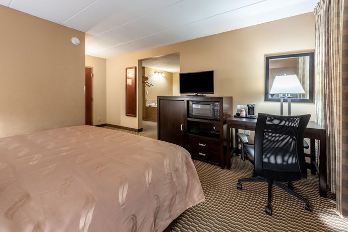 Imagen de la habitación del Hotel Quality Inn and Suites, Cincinnati. Foto 16