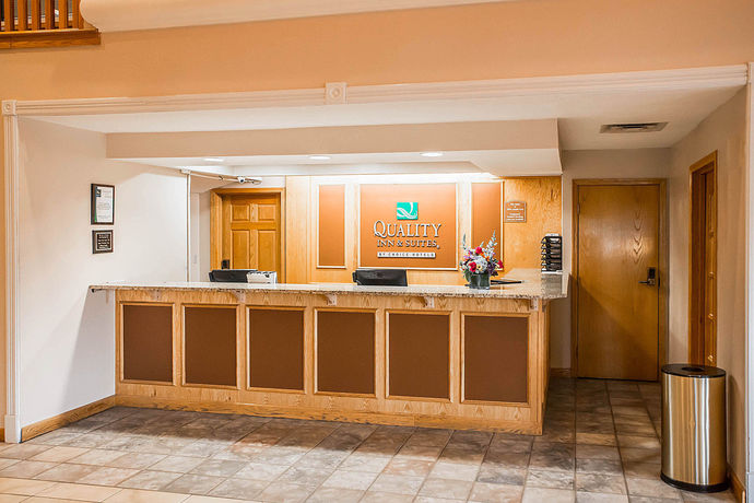 Imagen de los interiores del Hotel Quality Inn and Suites Cincinnati I-275. Foto 14