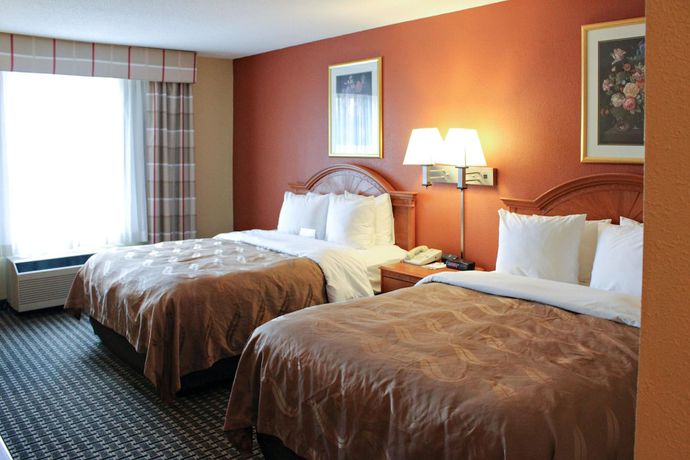 Imagen de la habitación del Hotel Quality Inn and Suites Cincinnati Sharonville. Foto 3
