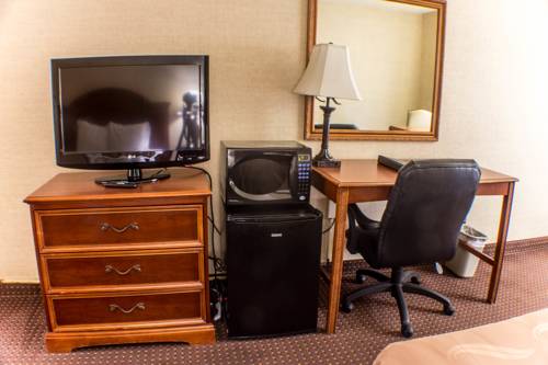 Imagen de la habitación del Hotel Quality Inn and Suites Conference Center Across From Casino. Foto 10