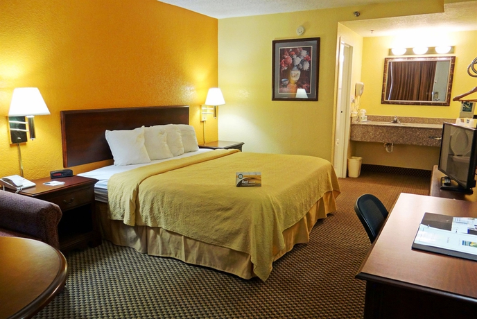 Imagen de la habitación del Hotel Quality Inn and Suites Conference Center. Foto 3