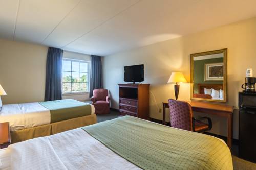 Imagen de la habitación del Hotel Quality Inn and Suites Conference Center. Foto 8