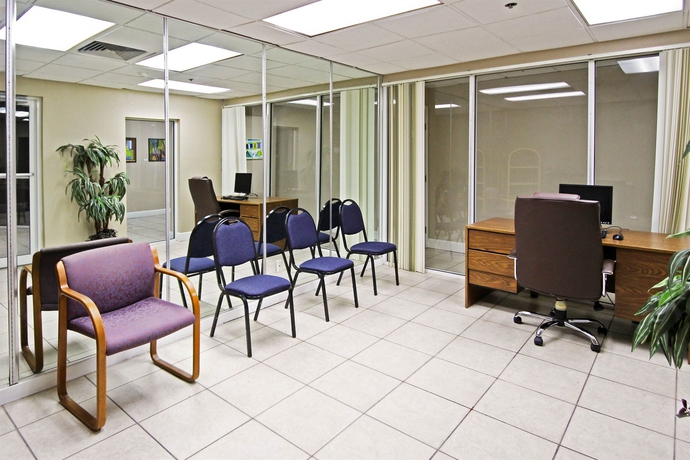 Imagen de los interiores del Hotel Quality Inn and Suites Conference Center, New Port Richey. Foto 9