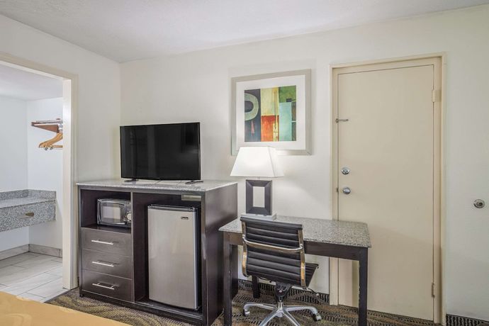 Imagen de la habitación del Hotel Quality Inn and Suites Conference Center, Thomasville. Foto 9