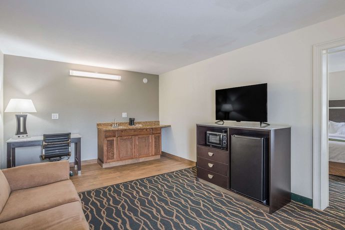 Imagen de la habitación del Hotel Quality Inn and Suites Conference Center, Thomasville. Foto 10
