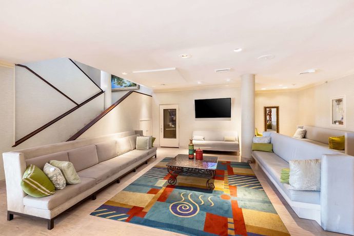 Imagen de los interiores del Hotel Quality Inn and Suites Conference Center, Winter Haven. Foto 16