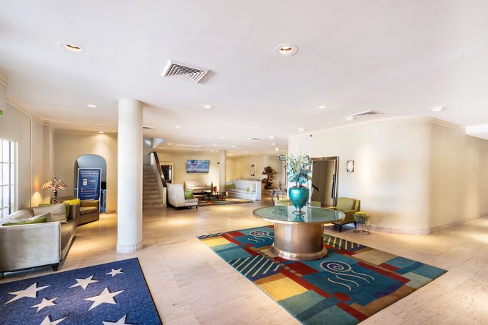 Imagen de los interiores del Hotel Quality Inn and Suites Conference Center, Winter Haven. Foto 17