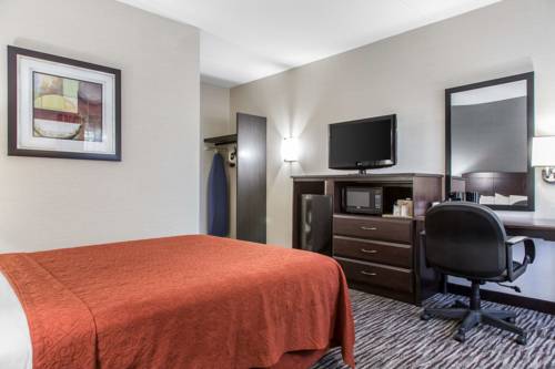 Imagen de la habitación del Hotel Quality Inn and Suites Danbury Near University. Foto 2