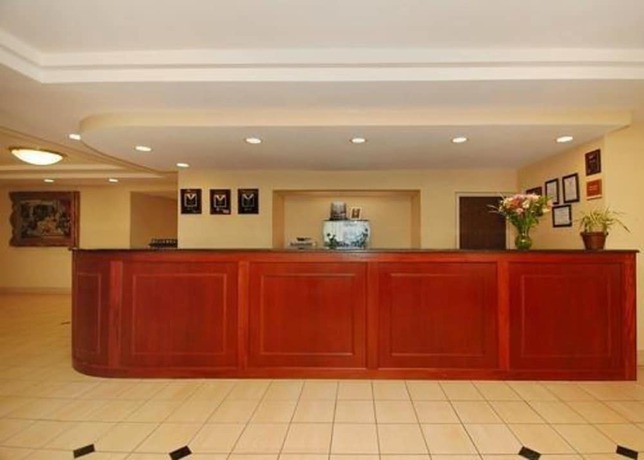 Imagen de los interiores del Hotel Quality Inn and Suites Danville. Foto 19
