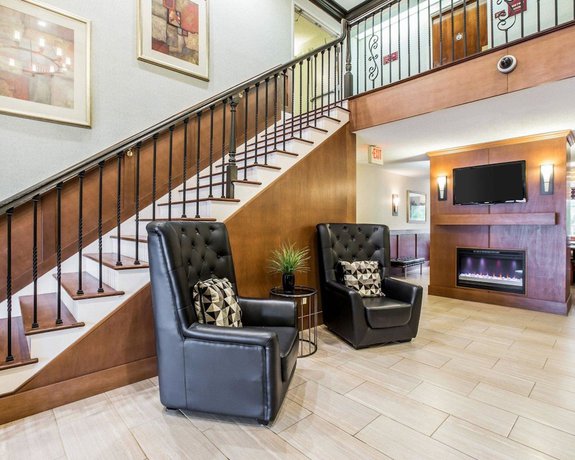Imagen de los interiores del Hotel Quality Inn and Suites, Dawsonville. Foto 19
