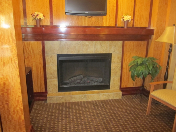 Imagen de los interiores del Hotel Quality Inn and Suites Denver International Airport. Foto 12