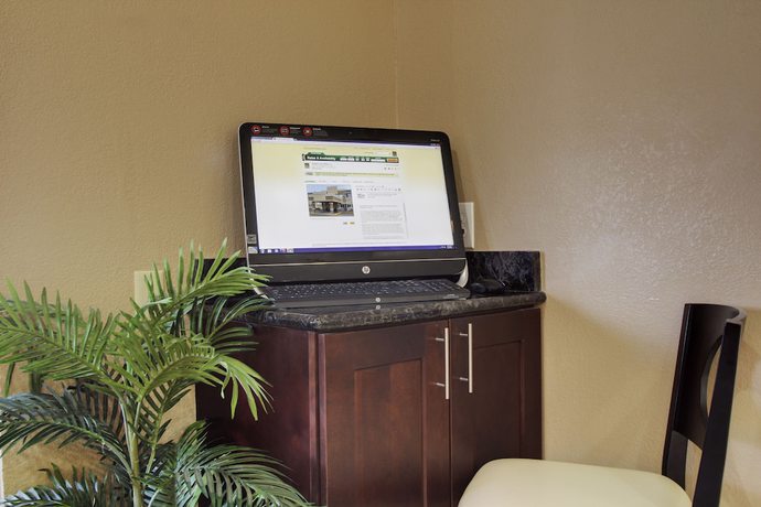 Imagen de los interiores del Hotel Quality Inn and Suites Des Moines Airport. Foto 18