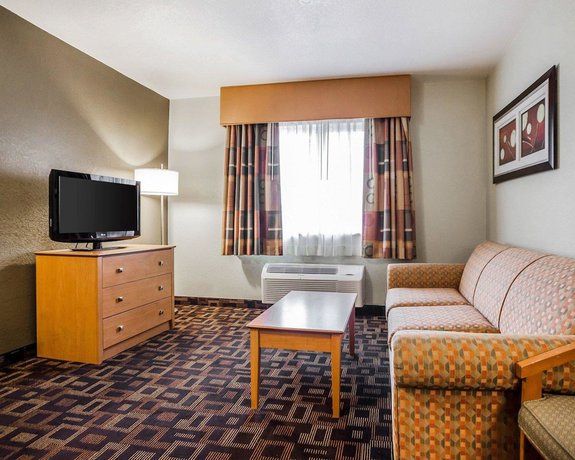 Imagen de la habitación del Hotel Quality Inn and Suites Des Moines Airport. Foto 6