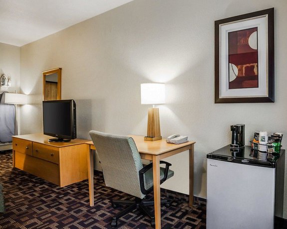 Imagen de la habitación del Hotel Quality Inn and Suites Des Moines Airport. Foto 8