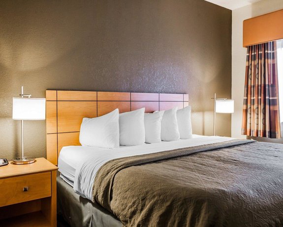 Imagen de la habitación del Hotel Quality Inn and Suites Des Moines Airport. Foto 9