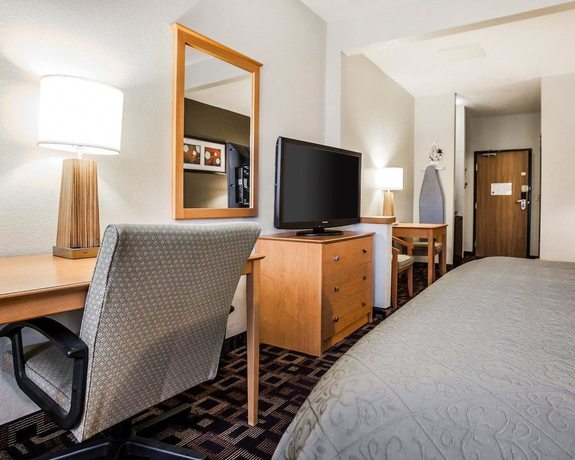 Imagen de la habitación del Hotel Quality Inn and Suites Des Moines Airport. Foto 14
