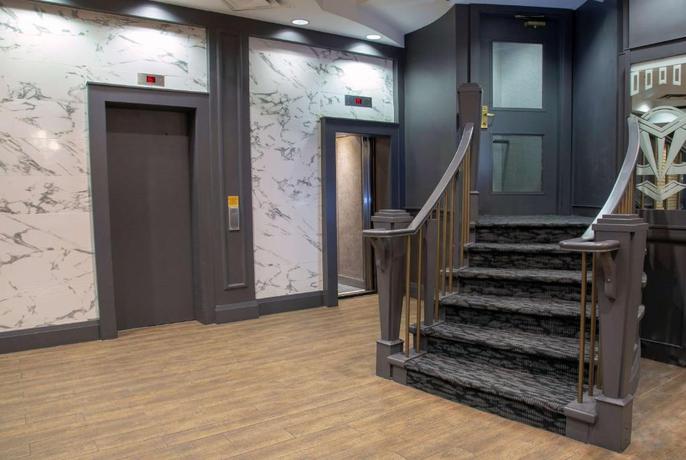 Imagen general del Hotel Quality Inn and Suites Downtown Vancouver. Foto 11