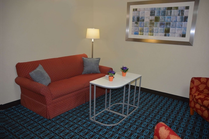 Imagen de la habitación del Hotel Quality Inn and Suites Dublin. Foto 11