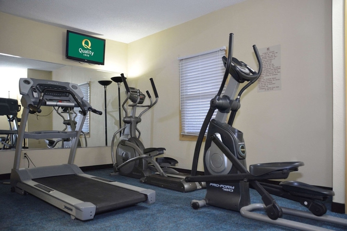 Imagen de los interiores del Hotel Quality Inn and Suites Dublin. Foto 19