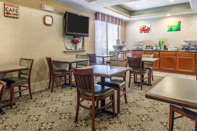 Imagen del bar/restaurante del Hotel Quality Inn and Suites Durant. Foto 5