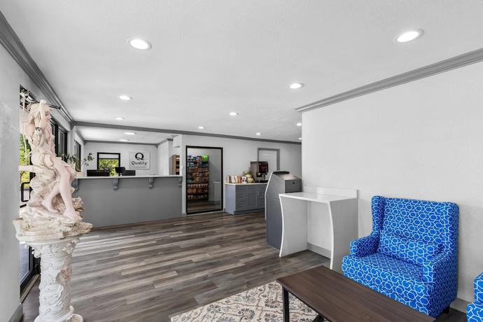 Imagen de los interiores del Hotel Quality Inn and Suites East Point - Atlanta Area. Foto 13