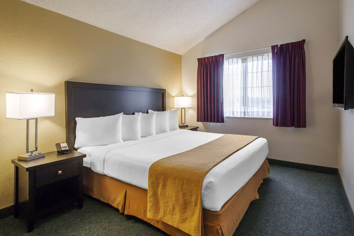 Imagen de la piscina del Hotel Quality Inn and Suites Eugene - Springfield. Foto 16