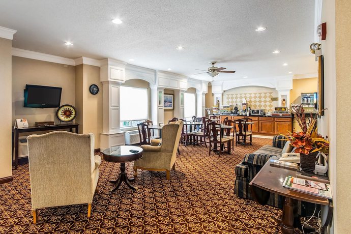 Imagen de los interiores del Hotel Quality Inn and Suites, Evansville. Foto 20