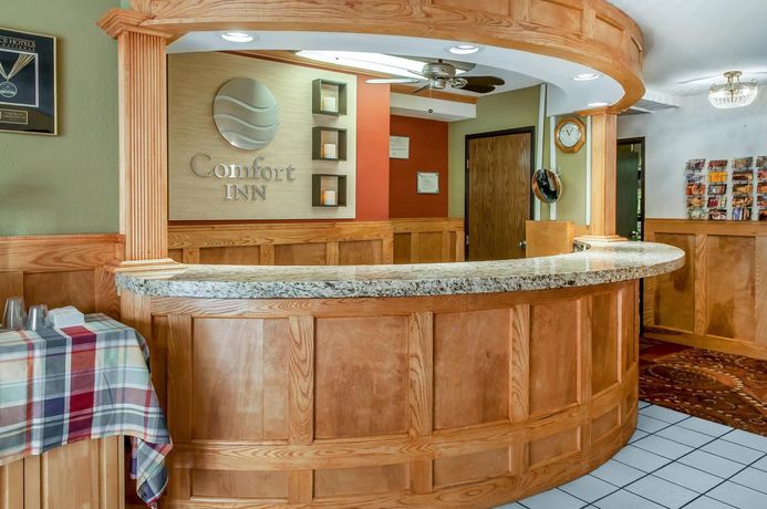 Imagen de los exteriores del Hotel Quality Inn and Suites Farmington. Foto 13