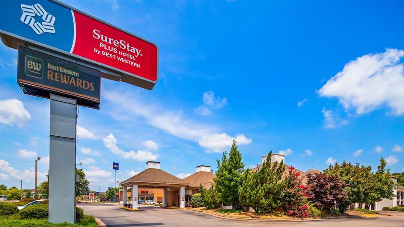 Imagen general del Hotel Quality Inn and Suites Fayetteville I-95. Foto 1
