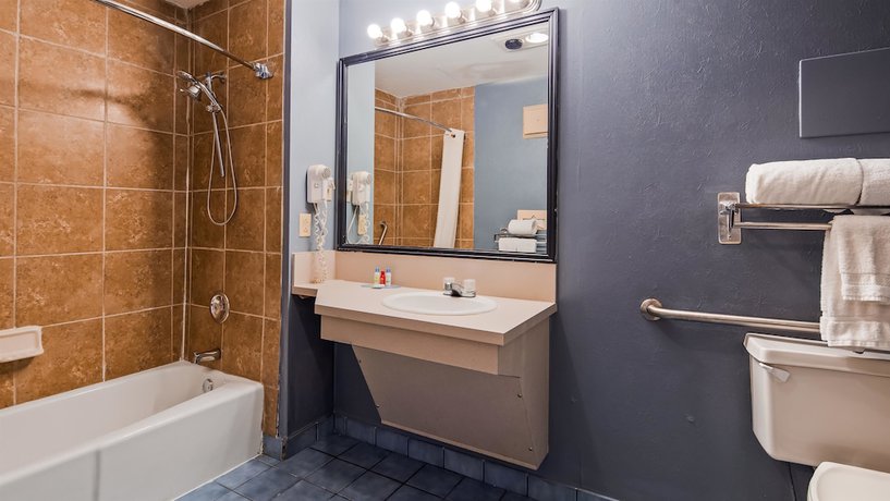 Imagen de la habitación del Hotel Quality Inn and Suites Fayetteville I-95. Foto 11