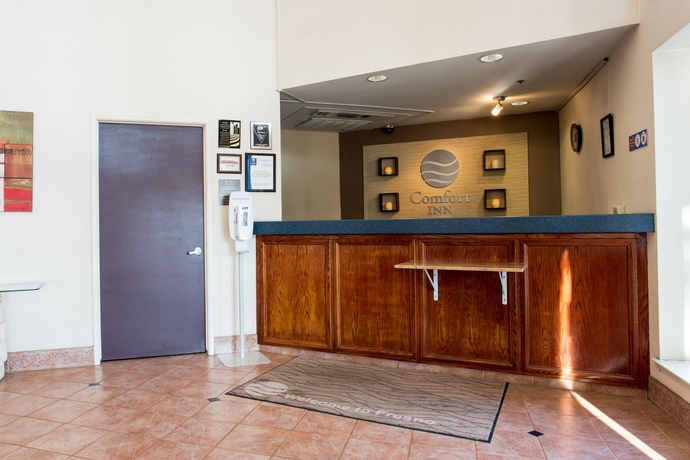 Imagen de los interiores del Hotel Quality Inn and Suites Fresno Northwest. Foto 10