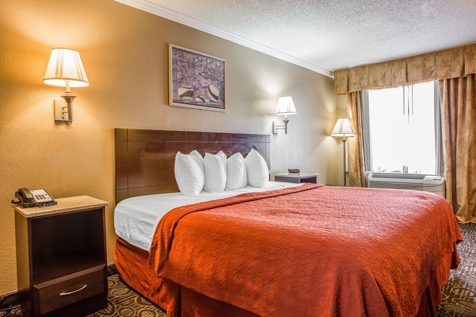 Imagen de la habitación del Hotel Quality Inn and Suites Ft. Jackson Maingate. Foto 12