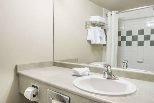 Imagen de la habitación del Hotel Quality Inn and Suites, GRIMSBY . Foto 12