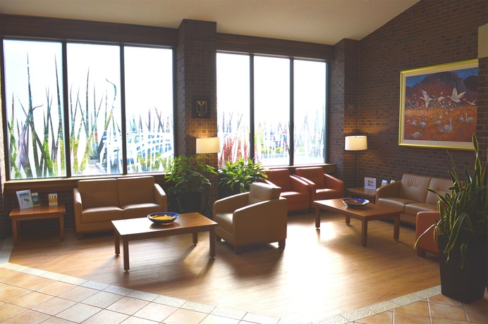 Imagen de los interiores del Hotel Quality Inn and Suites Gatineau. Foto 13