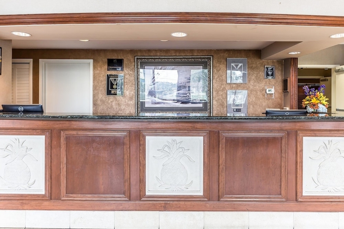 Imagen de los interiores del Hotel Quality Inn and Suites, Georgetown. Foto 16